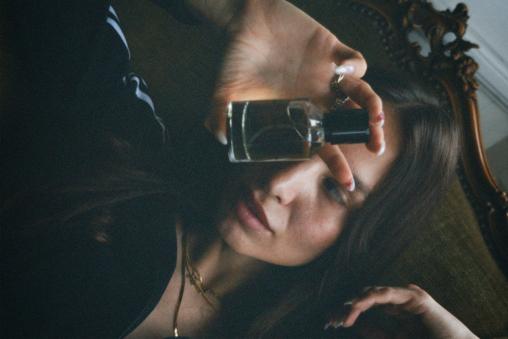 Circle of Scent: LINDA EXNAR